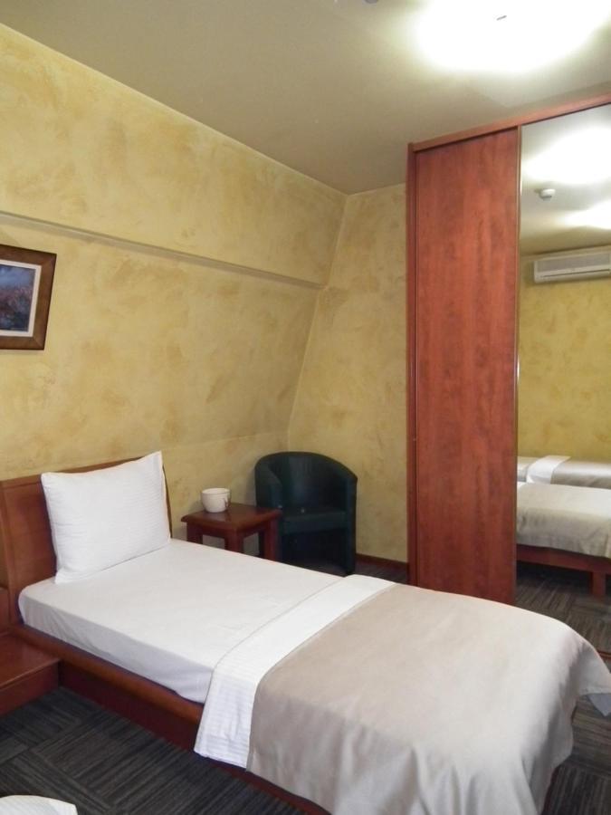 Hotel Kerber Podgorica Exterior foto